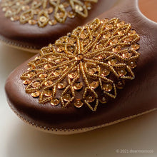 Load image into Gallery viewer, Beads Babouche Cafe// dear Morocco original leather slippers
