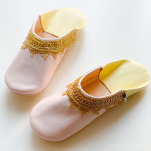 Load image into Gallery viewer, Babouche Malika Rose water// dear Morocco original leather slippers
